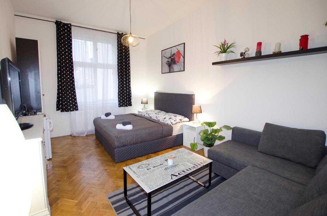 Exlusive Apartment Paris Style Prague Exterior photo